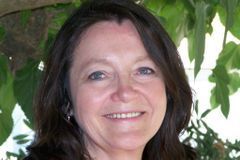 Linda Connolly, RScP